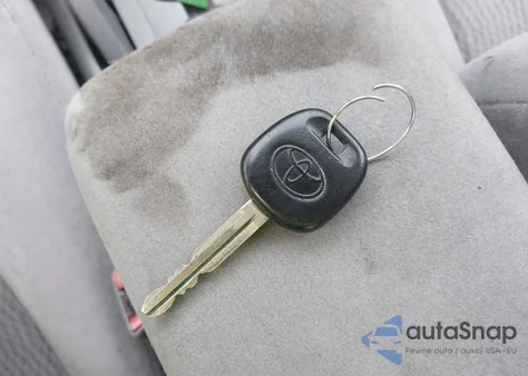 2005 Toyota Corolla Le from USA, damaged, VIN JTDBR32E952053607